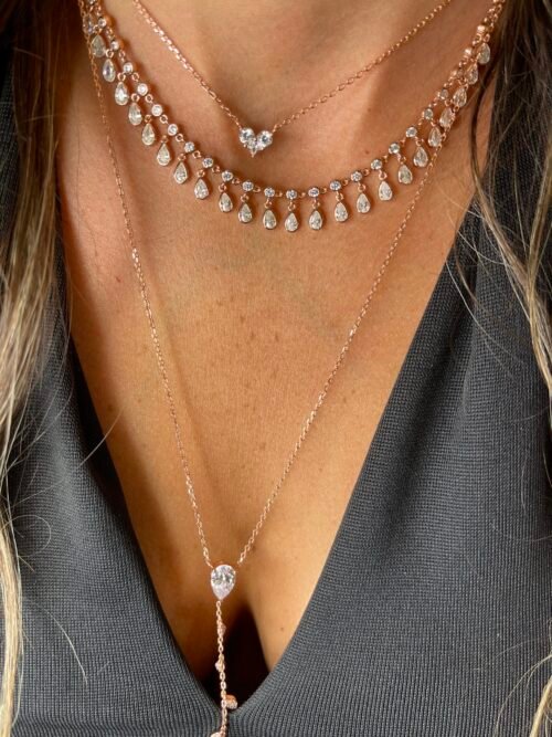 Alternative view of שרשרת טיפות נופלות