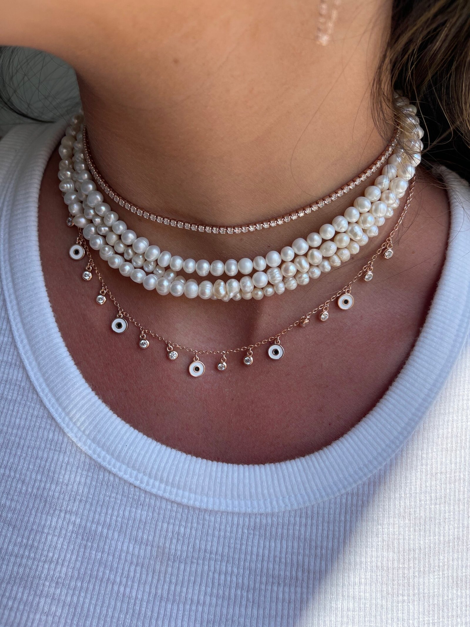 שרשרת עיניים לבנות וזרקונים נופלים – תמונה 4