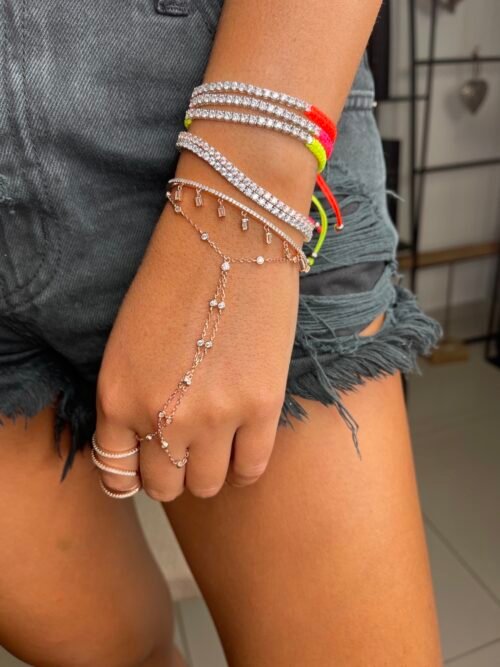 Alternative view of צמיד קשיח מלבנים נופלים