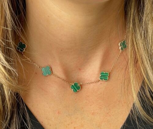 Alternative view of שרשרת 5 תלתנים ירוק מלכית