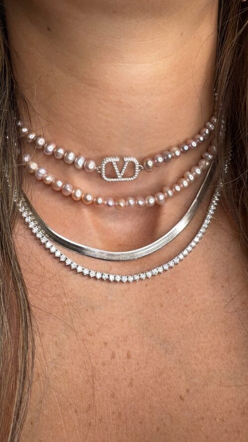 Alternative view of שרשרת פנינים סגלגל