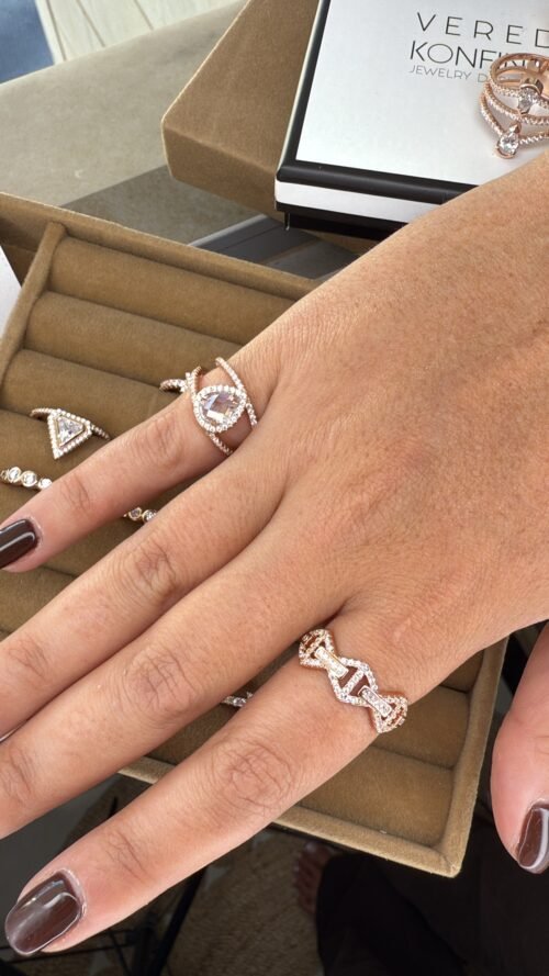 Alternative view of טבעת טיפה מרכזית