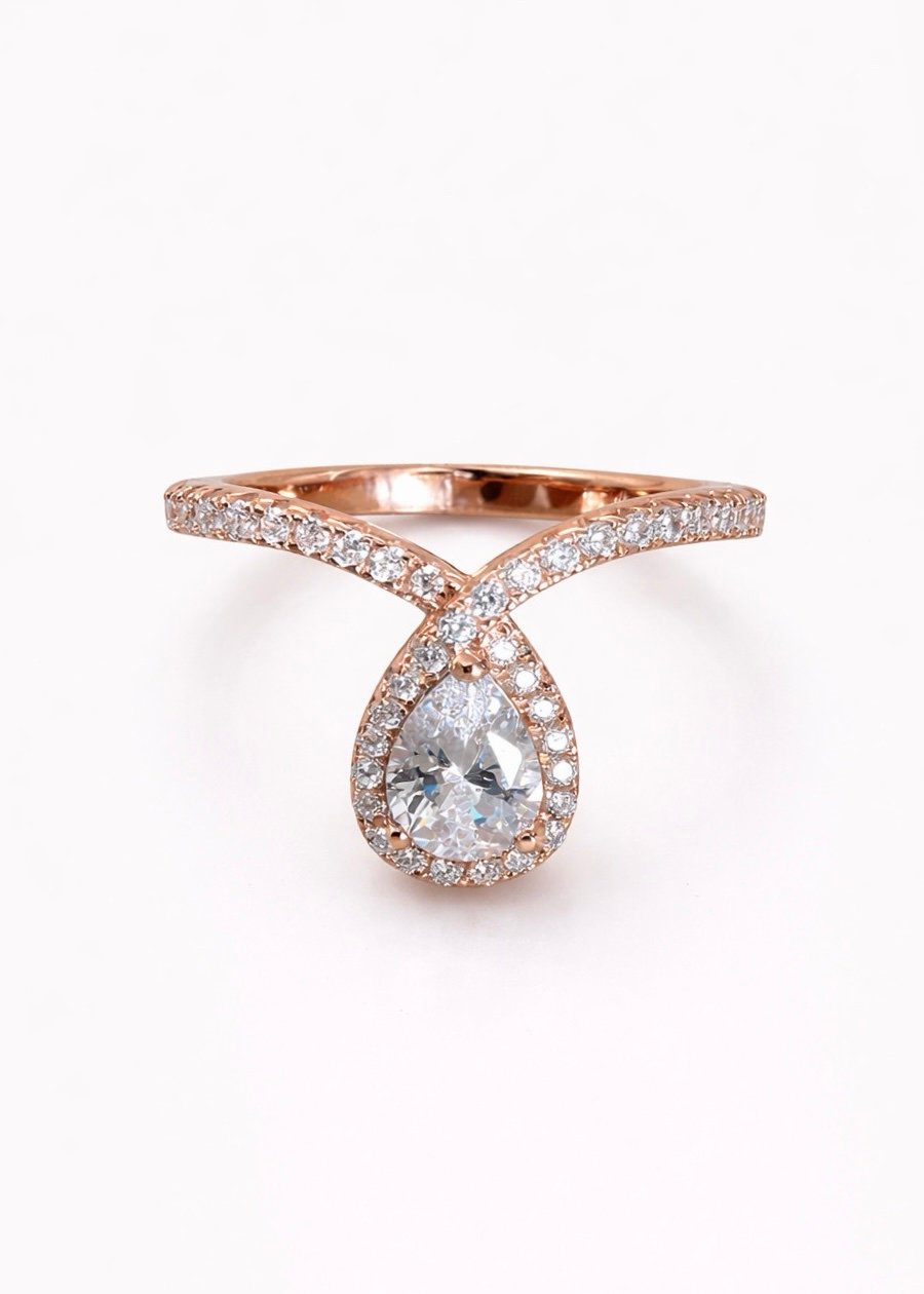 טבעת טיפה נופלת