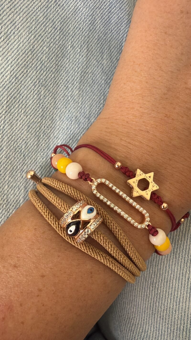 ⁦צמיד חוט קאמל מתלפף עם חרוז עין⁩ – תמונה ⁦5⁩