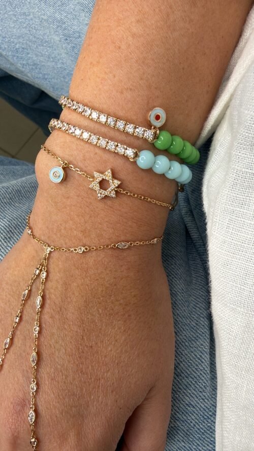 Alternative view of צמיד חרוזים ירוקים עם טניס ועין נופלת